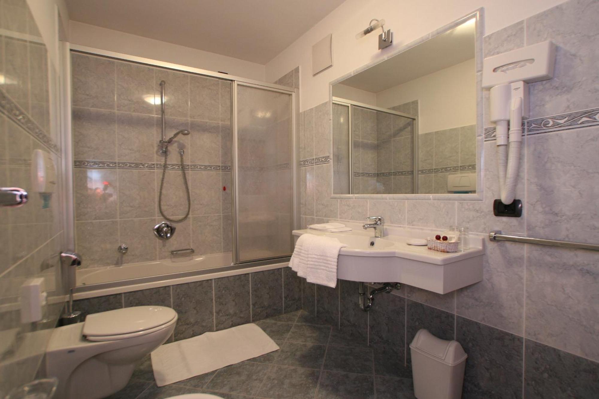 Hotel Garni Elisir Arraba Exterior foto
